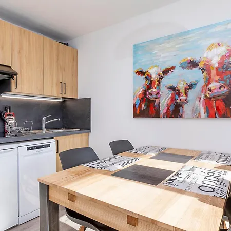 Renove Avec Wifi Et Casier A Ski, A Deux Pas Des Pistes Et Commerces A Avoriaz - Fr-1-314-216 Appartement *